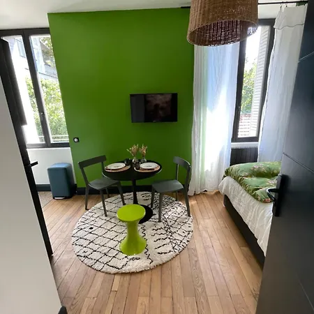 Furnished Downtown Aix Les Bains 103